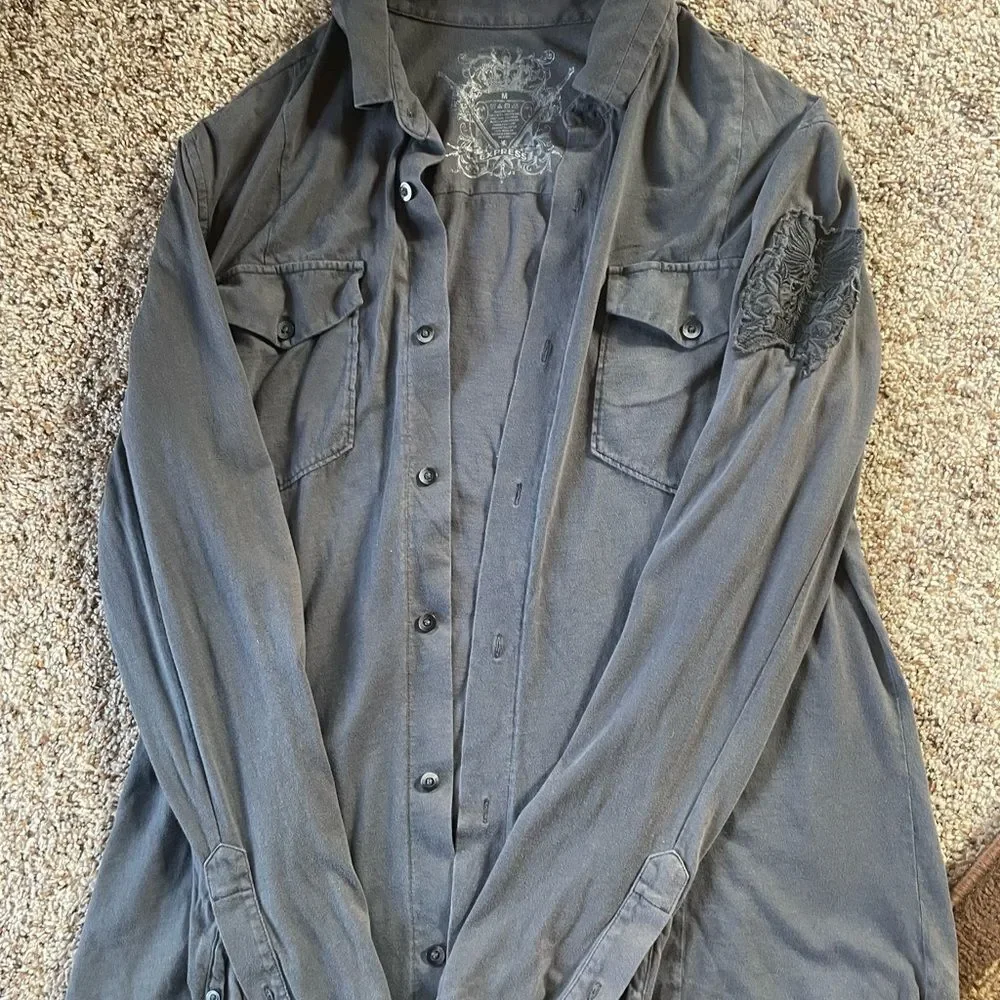 Express Men's Gray Embroidered Shirt rare vintage shirt Y2K soft fitted patch M